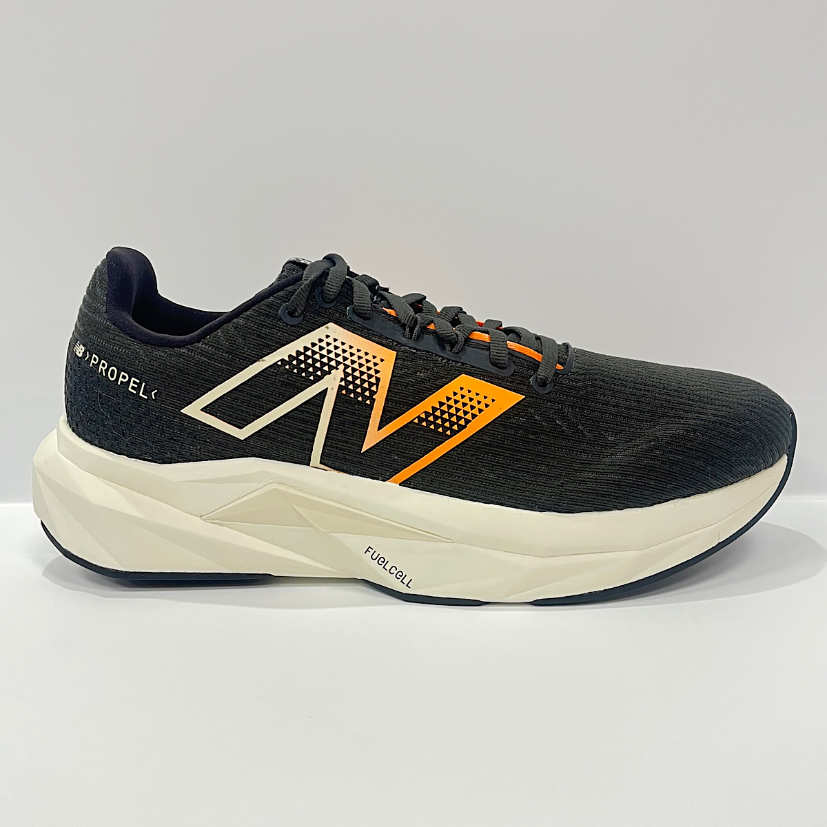 New Balance Propel v5
