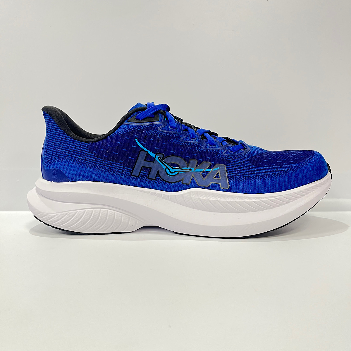 Hoka Mach 6