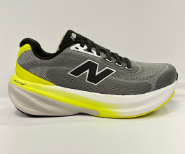 New Balance 860 V 15