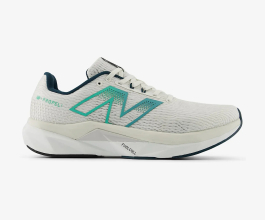 New Balance Propel V5